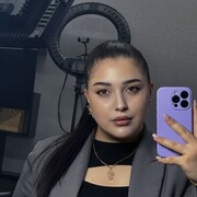  , 