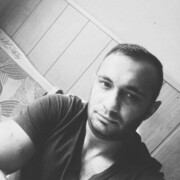  ,  Emilio, 37