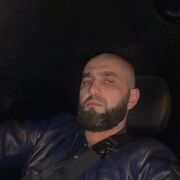  ,   Patron, 41 ,   ,   
