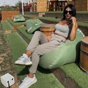  ,   Karina, 51 ,   c 