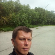  ,   Alex, 43 ,   