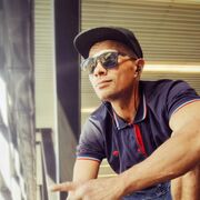 ,   Ramon ZM, 35 ,     , c 