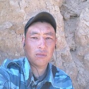  ,  Valery, 42
