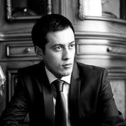  ,   Lion, 38 ,     , c 