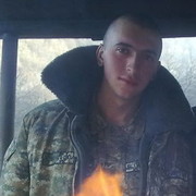  ,  hayko, 32