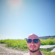  ,  Igor, 38
