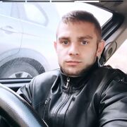  ,   Artur, 32 ,   ,   