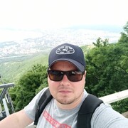  ,  Ivan, 33