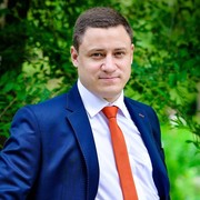  Mihai Bravu,  Ricardo, 37