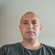  ,  Viorel, 41