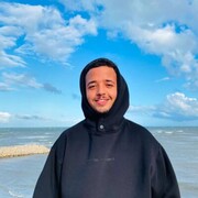 Lutton,  aziz, 25