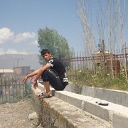  ,   Zaven, 33 ,   