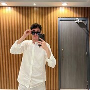  ,  Feruz, 22