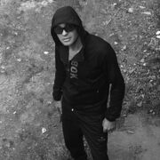  ,   Armen, 49 ,   ,   