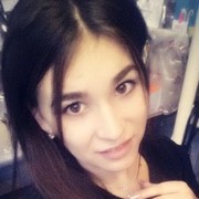  ,  Alina, 28