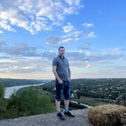 ,  Denis, 39