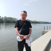  ,   Vlad, 47 ,   ,   