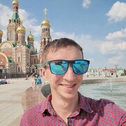  ,  Danil, 35