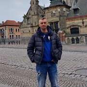  Frankfurt am Main,   , 39 ,   ,   , c , 