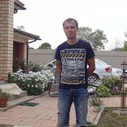  ,   Johny, 39 ,   
