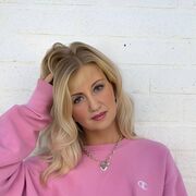  ,   Olga, 52 ,   ,   