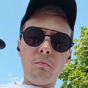 -,   Mikl, 34 ,   ,   , c , 
