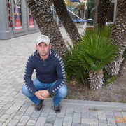  ,   Shamil, 43 ,  