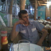  ,   Sargis, 40 ,  