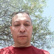  ,  Shuxrat, 45
