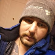  ,  Slavik, 35