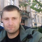  ,  Vitaliy, 35