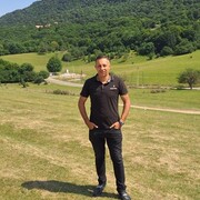  ,  Aqil, 45