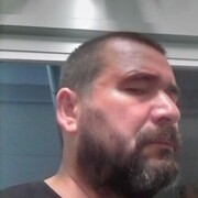  ,  Viktor, 47