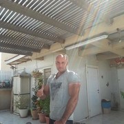  Holon,   , 42 ,   ,   , c 