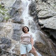  ,  Marina, 58