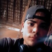  ,  Roberto, 28