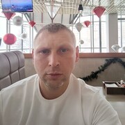  ,  , 32