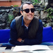  ,   Simon, 44 ,   