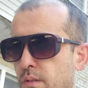  ,  Aziz, 43