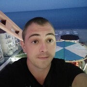 ,  Max, 33