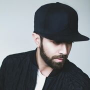  ,  VLAD, 31