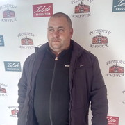  ,   Denis, 40 ,   ,   , c 