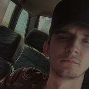  ,   Andrei, 24 ,   c 