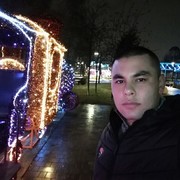  ,   Xasan, 31 ,  