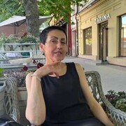  ,   Elena, 44 ,   ,   