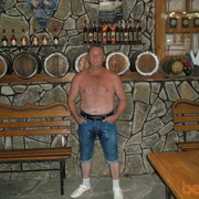  ,   Viktor, 58 ,   
