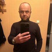  Wolow,  Jenia, 44