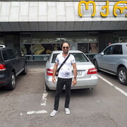  ,   Ali, 44 ,     , c 