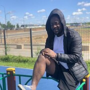  ,   Roland, 37 ,   ,   