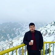  ,  Azamat, 31